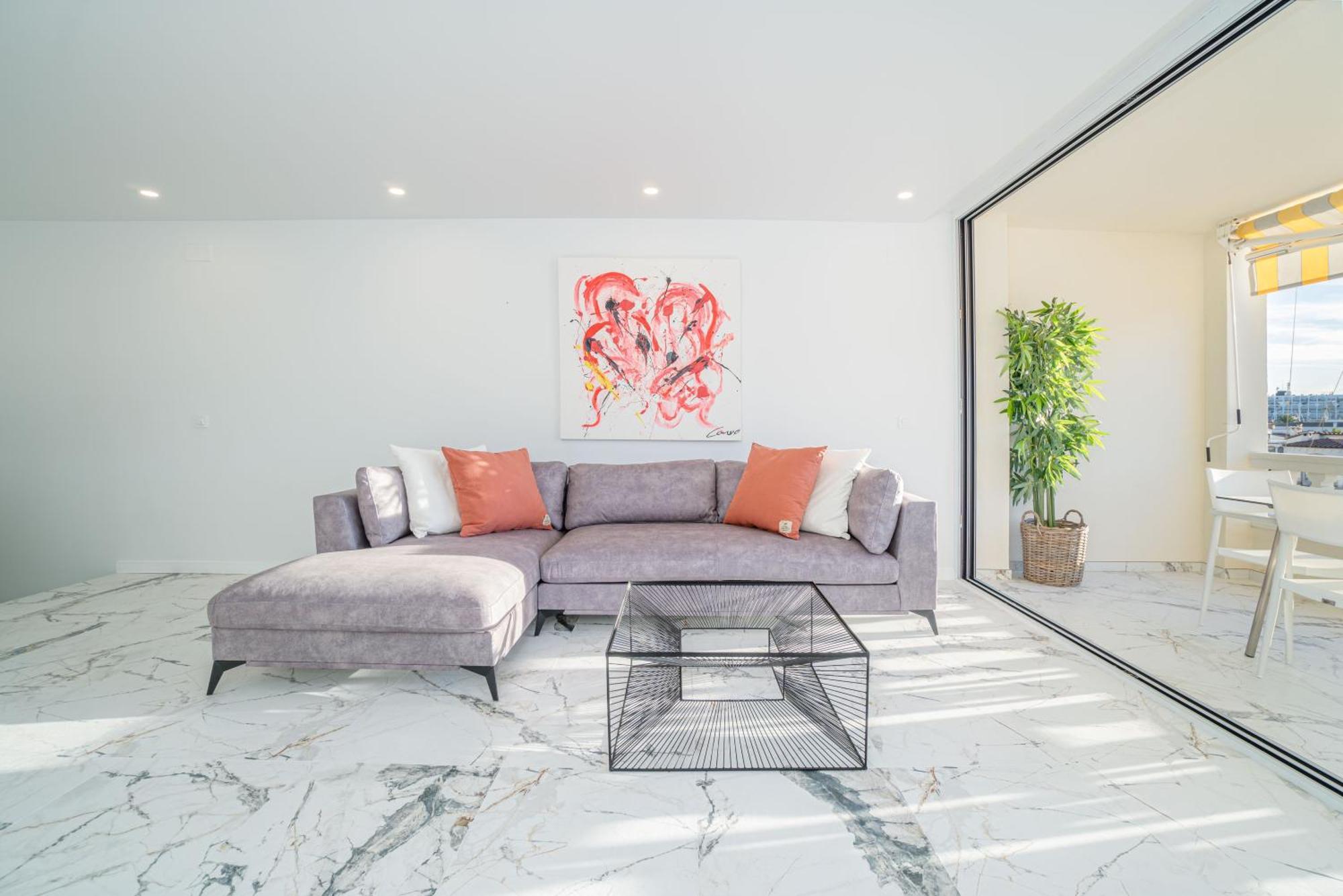 Moderno Apartamento Frente Al Canal Con Terrazas Apartment Empuriabrava Exterior photo